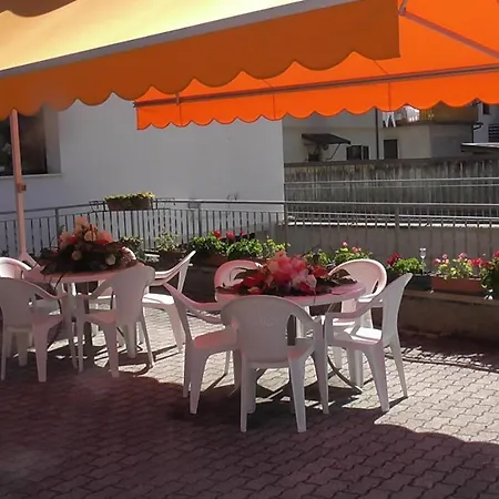 Galles Hotel 2*
